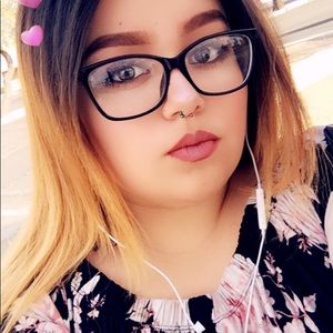 Meet your Posher, Alannah